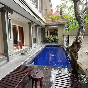 Singgah Hotel Seminyak (Bali)