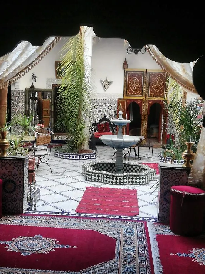 ***  Riad Chennaoui Marakeş Fas